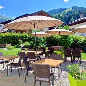 hotel-viallet.hotels-rhonealpes.com/